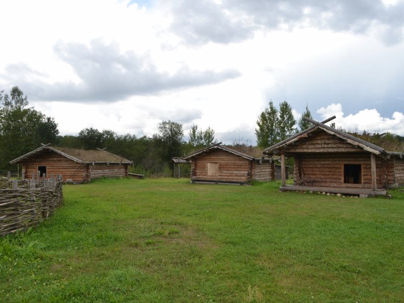 Славянская деревня